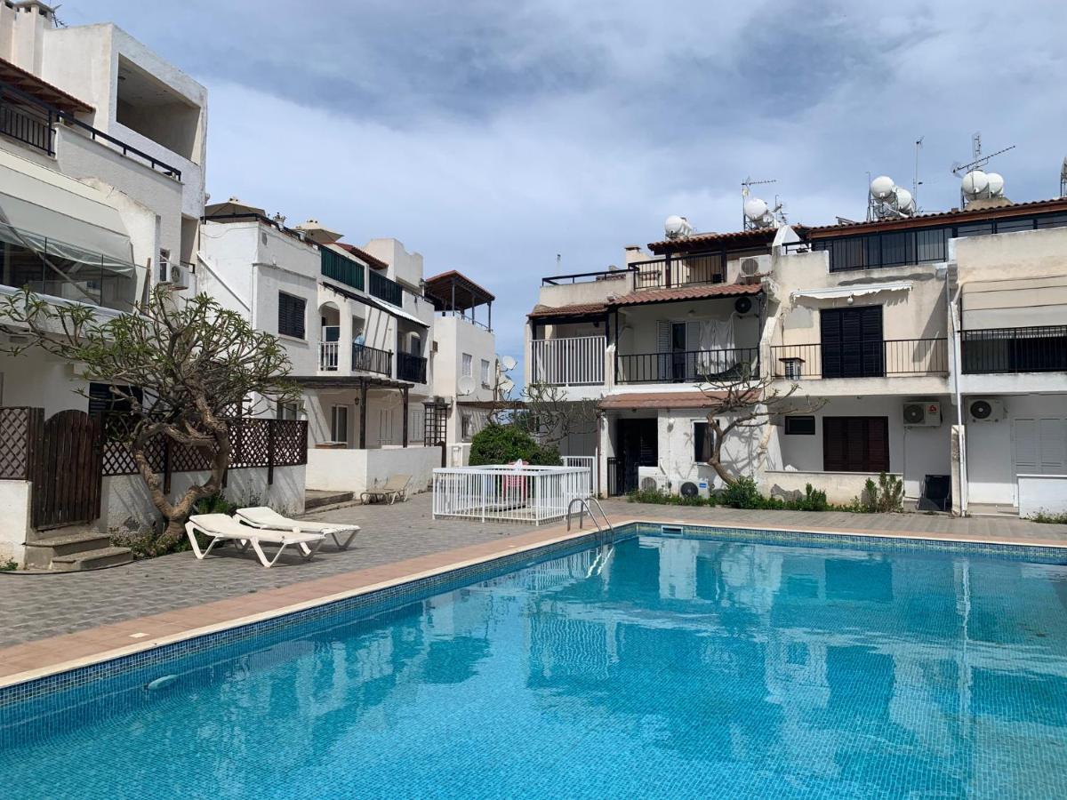 Theodoros Apt.22 Paralimni Dış mekan fotoğraf